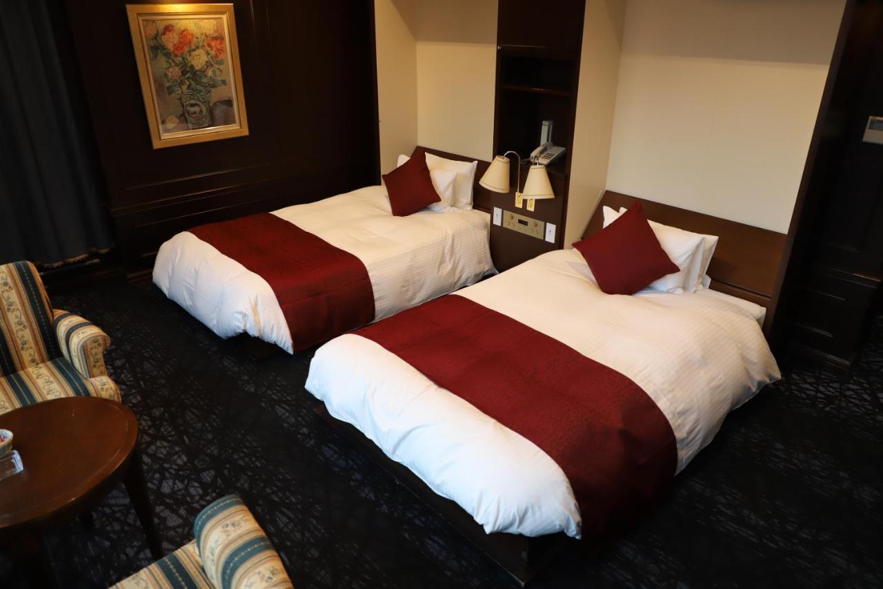 Hotel Sunlife Garden ฮิระสึกะ ภายนอก รูปภาพ